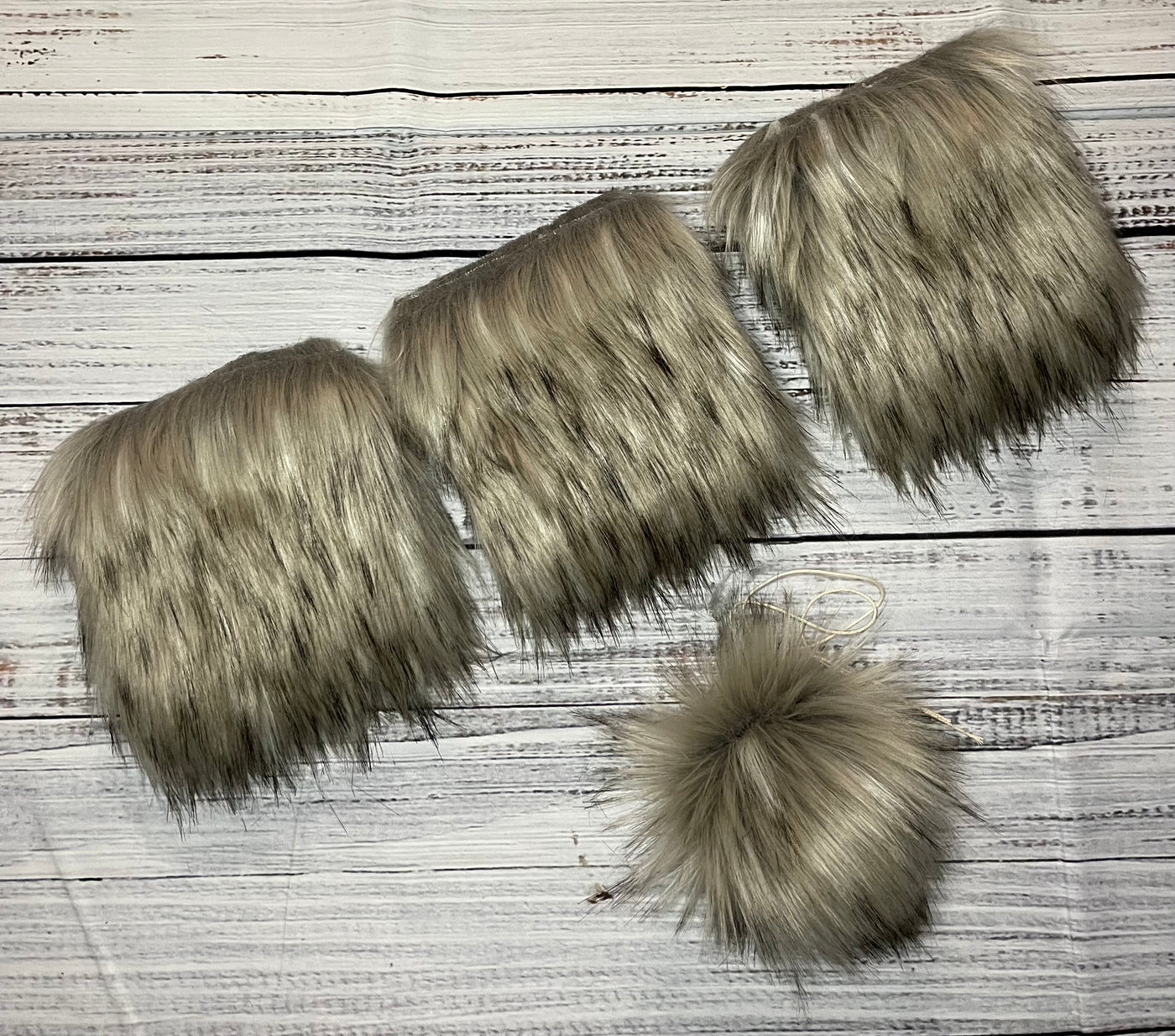 Silver fox - Faux Fur Fabric Cuts for Do It Yourself Pom Poms